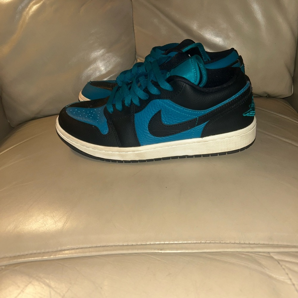 Nike Jordan 1 Low Split Bright Spruce Sneakers
